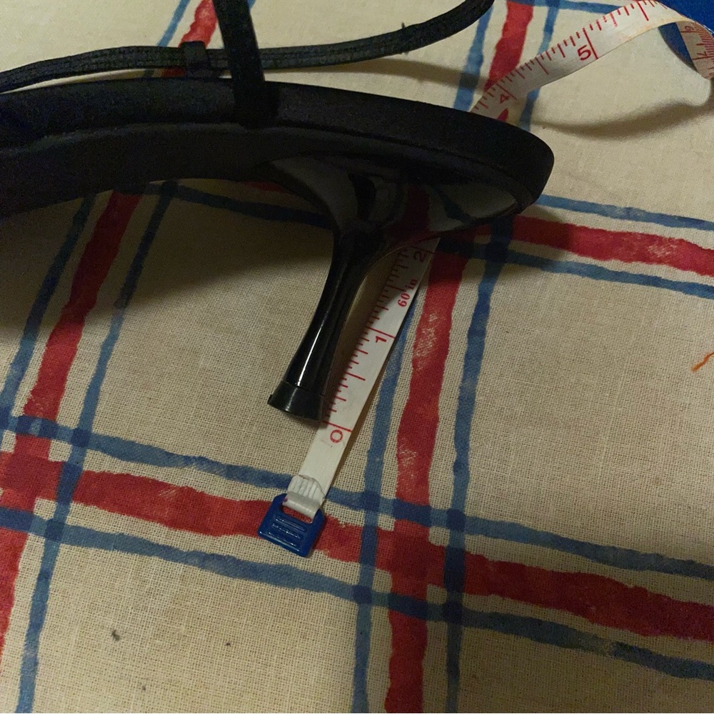 Madden Girl Elegant Black Bow Heels - Picture 5 of 5